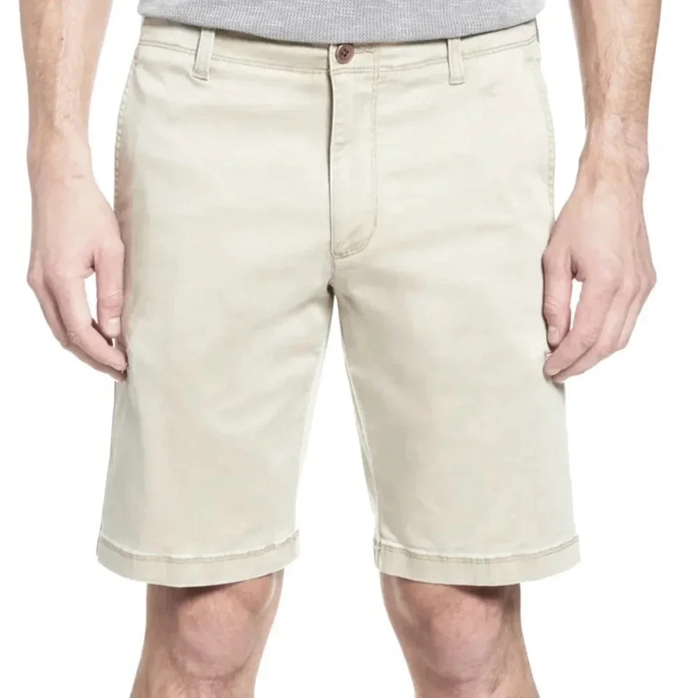Tommy Bahama 9” tan shorts Men’s 54R Cotton Blend Casual Travel Relax Button Zip